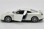 White 1:36 Scale Welly Diecast Nissan GT-R Toy