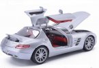 Black / Red / Blue 1:18 MaiSto MERCEDES-BENZ SLS AMG Model