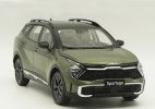 1:18 Scale White / Green Diecast 2023 Kia Sportage SUV Model