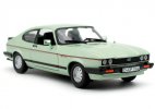 1:24 Scale Light Green Bburago Diecast 1982 Ford Capri Model