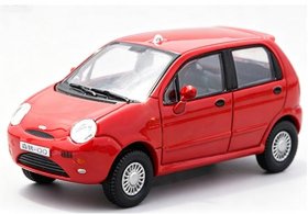 Red / Green 1:43 Scale Diecast 2004 Chery QQ S11 Model