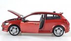 Welly 1:24 Scale Silver / Red Diecast Volvo C30 Model