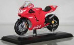 1:22 Scale Red ITALERI Diecast Ducati Desmosedici Motorcycle