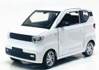 Blue / Pink / White 1:24 Diecast Wuling Hongguang MINI EV Toy