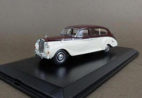 White-Brown 1:43 Scale Oxford Diecast Austin Princess Model