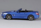 Blue / Red 1:24 Scale MaiSto MERCEDES-BENZ SL63 AMG Model