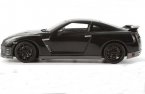 1:24 Black / White / Red Diecast Nissan GT-R Model