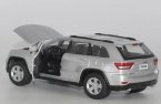 Red / White 1:24 Scale Maisto Jeep Grand Cherokee Laredo Model