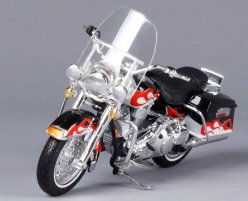 Diecast Harley Davidson 2001 FLHRCI Road King Classic 1:18 Scale