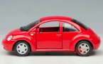 Maisto Red / Green 1:36 Scale Diecast VW New Beetle Toy