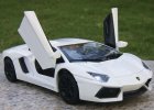 Red /Yellow /White 1:32 Scale Diecast Lamborghini Aventador Toy