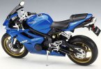 Welly Red / Blue 1:10 Scale Diecast Triumph Daytona 675 Model