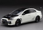 White 1:43 Scale Diecast Mitsubishi Lancer Evolution X Model