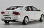 White /Black /Gray /Dark Blue 1:18 Diecast VW New Magotan Model