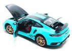 Blue / Pink 1:24 Scale Diecast Porsche 911 Turbo S Car Toy