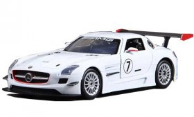 1:24 White MotorMax Diecast Mercedes-Benz SLS AMG GT3 Model