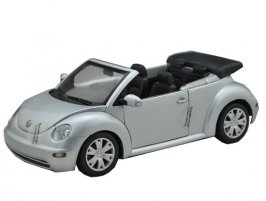 Silver 1:18 Scale AUTOart Diecast VW New Beetle Model