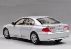 1:24 Scale Welly Brand Diecast BMW 745i Model