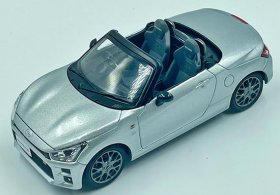 1:30 Black /White /Silver Diecast Daihatsu Copen GR Sport Model