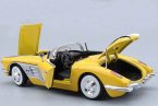 1:18 Scale MotorMax Diecast 1958 Chevrolet Corvette Model