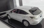 Silver / White / Black 1:43 Scale Diecast Toyota Harrier Model