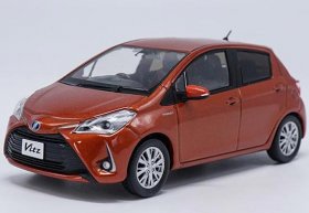 Seven Colors 1:30 Scale Diecast Toyota Vitz Model