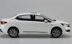 White 1:18 Scale Diecast Citroen C4L Model