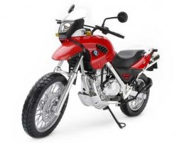 Silver / Black / Red 1:12 Diecast BMW F650GS Motorcycle Model