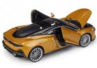 1:24 Scale Golden / Red / Blue Welly Diecast McLaren GT Model