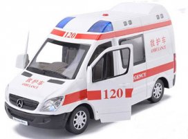 Red /Blue 1:32 Scale Kids Diecast Mercedes-Benz Sprinter Van Toy