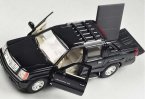 Black / Silver 1:24 Scale Welly Diecast Cadillac Escalade EXT