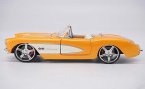 Yellow 1:24 MaiSto Diecast 1957 Chevrolet Corvette Model