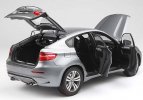 1:18 Scale White / Silver Kyosho Diecast BMW X6 M Model