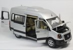 Blue / Silver 1:24 Scale Diecast Huanghai Raytour Bus Model