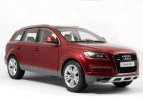 Black / Red / Silver / Gray 1:18 KyoSho Diecast Audi Q7 Model