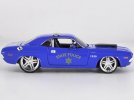 Blue 1:24 Scale Maisto Diecast 1970 Dodge Challenger R/T Model