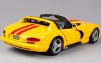 Yellow 1:18 Scale Bburago Diecast Dodge Viper RT /10 Model