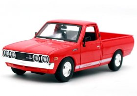 1:24 Scale Maisto Diecast 1973 Datsun 620 Pickup Truck Model