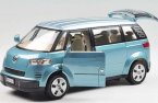 Blue / Gray 1:24 Welly Diecast 2001 VW Microbus Model
