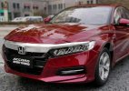 1:18 Red / White Diecast 2018 Honda Accord Sport Hybird Model