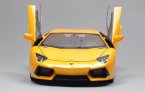 Welly 1:24 Scale Diecast Lamborghini Aventador LP700-4 Model