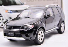 Black 1:18 Scale Diecast 2007 Mitsubishi Outlander EX 2.4 Model