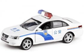 1:32 Scale White Diecast Hyundai Sonata Police Car Toy