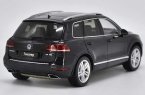 1:18 Scale Black / White GTA Diecast VW Touareg TSI Model