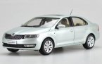 1:18 Scale Cyan / White / Gray Diecast Skoda Rapid Model