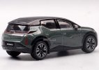 1:64 Scale White / Green Diecast 2023 Zeekr X SUV Model