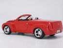 1:24 Scale Maisto Red / Silver Diecast 2004 Chevrolet SSR Model