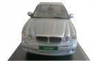 Silver 1:18 Scale Maisto Diecast Jaguar X-Type Model