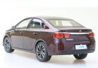 1:18 Scale White / Golden / Brown Diecast Citroen C4 Model