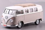 1:18 Scale Blue / Green / Red Diecast 1962 VW Bus Model